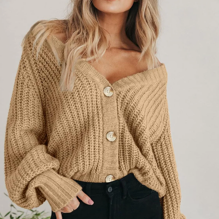 Cardigan Jaya: Elegancia y Comodidad con Botones para un Estilo Sofisticado
