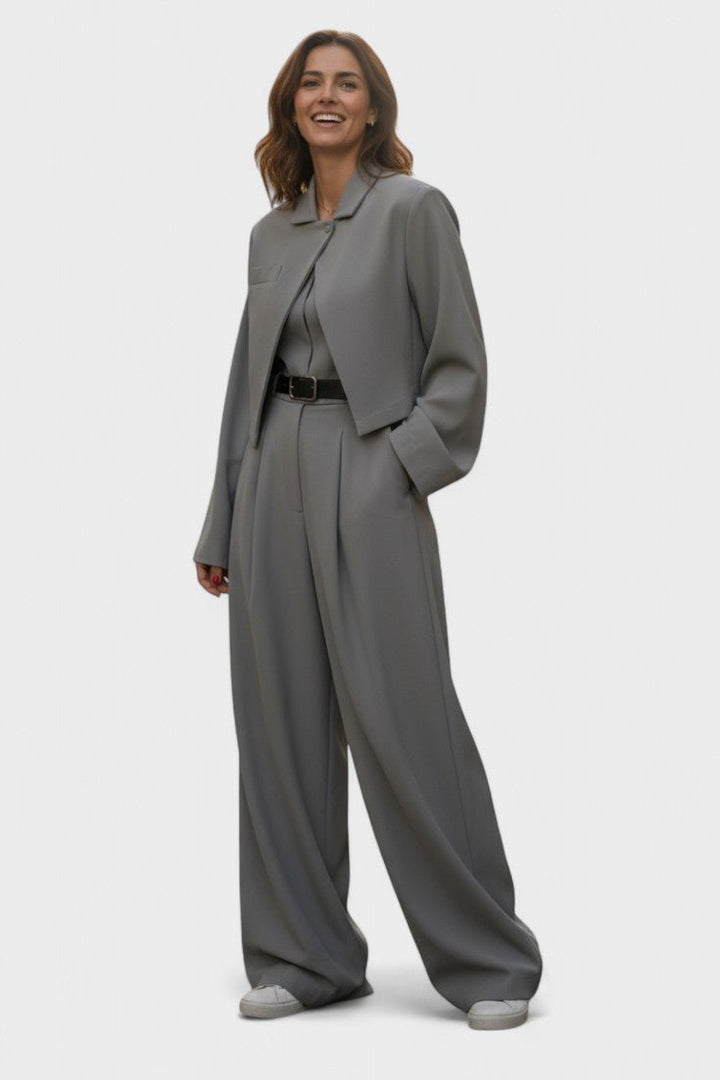 Aritzia Bustier Set: Elevate Your Style with Chic Comfort and Flattering Fit