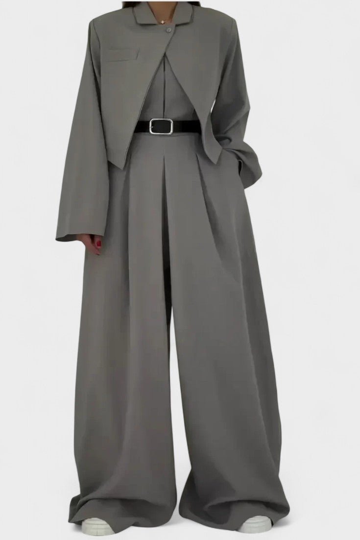 Aritzia Bustier Set: Elevate Your Style with Chic Comfort and Flattering Fit