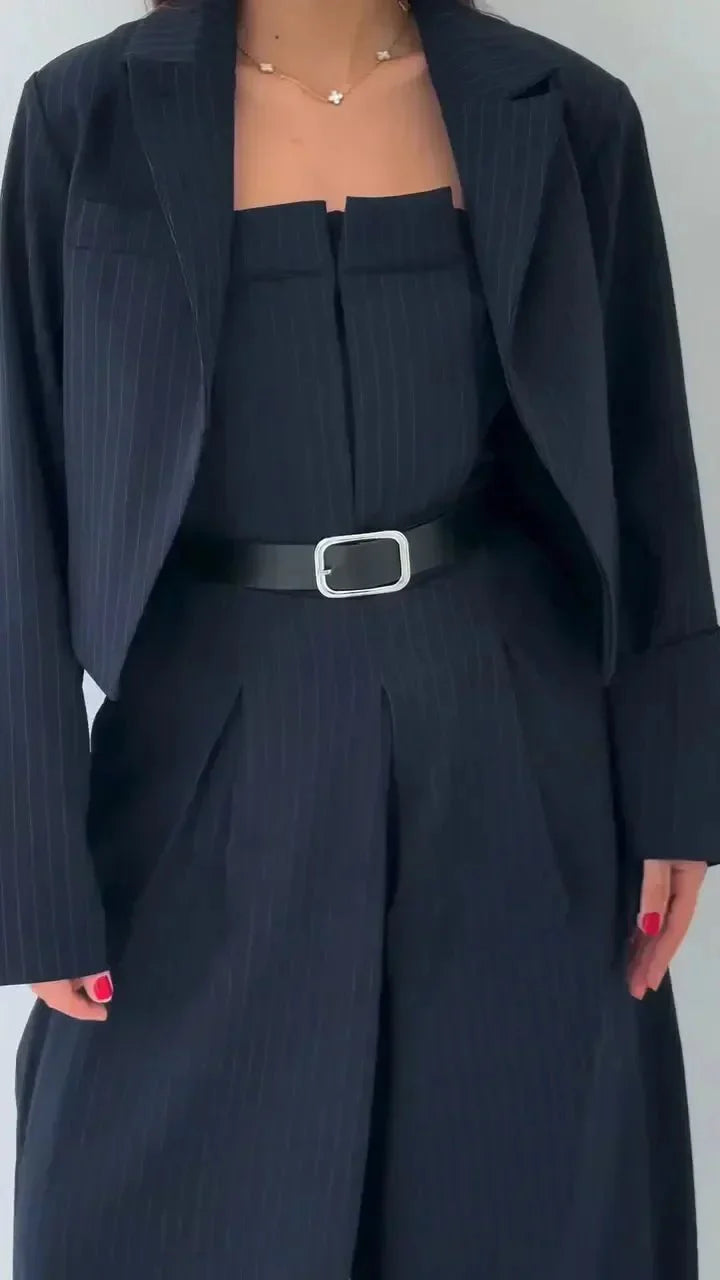 Aritzia Bustier Set: Elevate Your Style with Chic Comfort and Flattering Fit