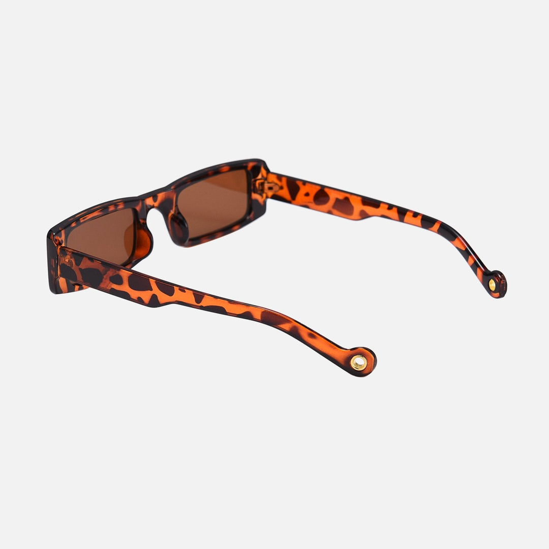 Astrid Kokkola: Gafas Elegantes y Confortables para un Estilo Único