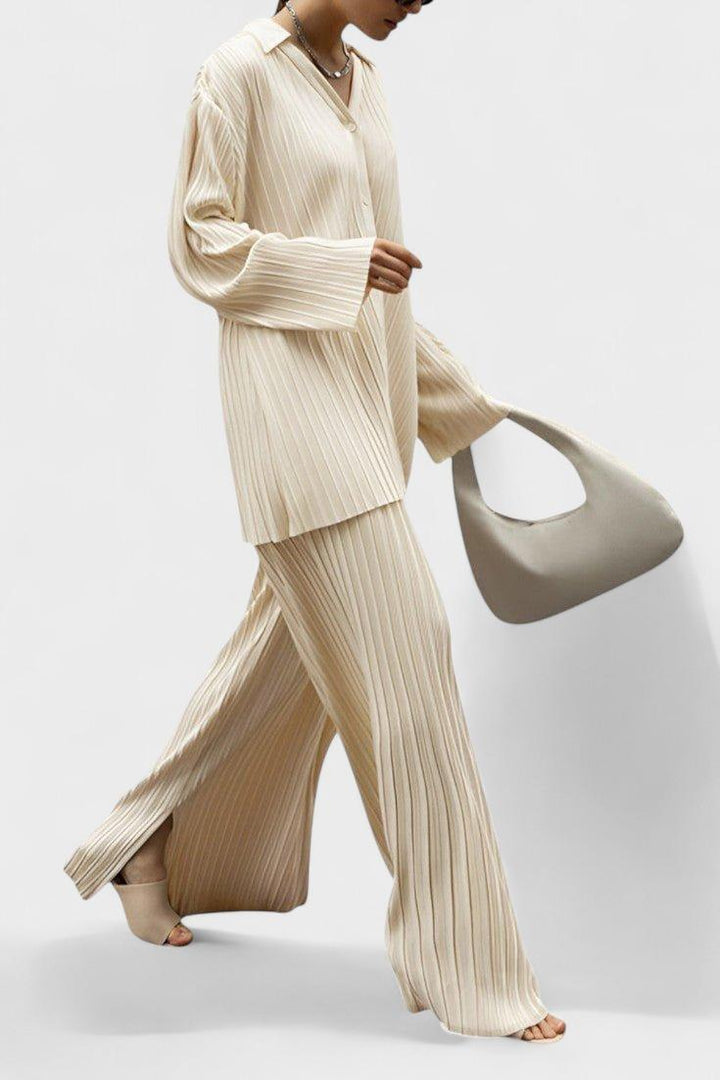 Augusta Living Room Set: Elevate Your Space with Stylish Comfort and Timeless Design