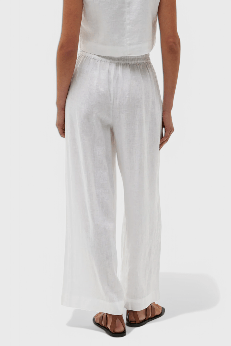 Avelina Elegant Ensemble for Effortless Style and Comfort