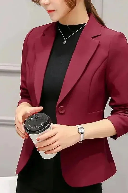 Birgitte Classic Blazer - Elevate Your Style with Timeless Elegance and Versatile Comfort