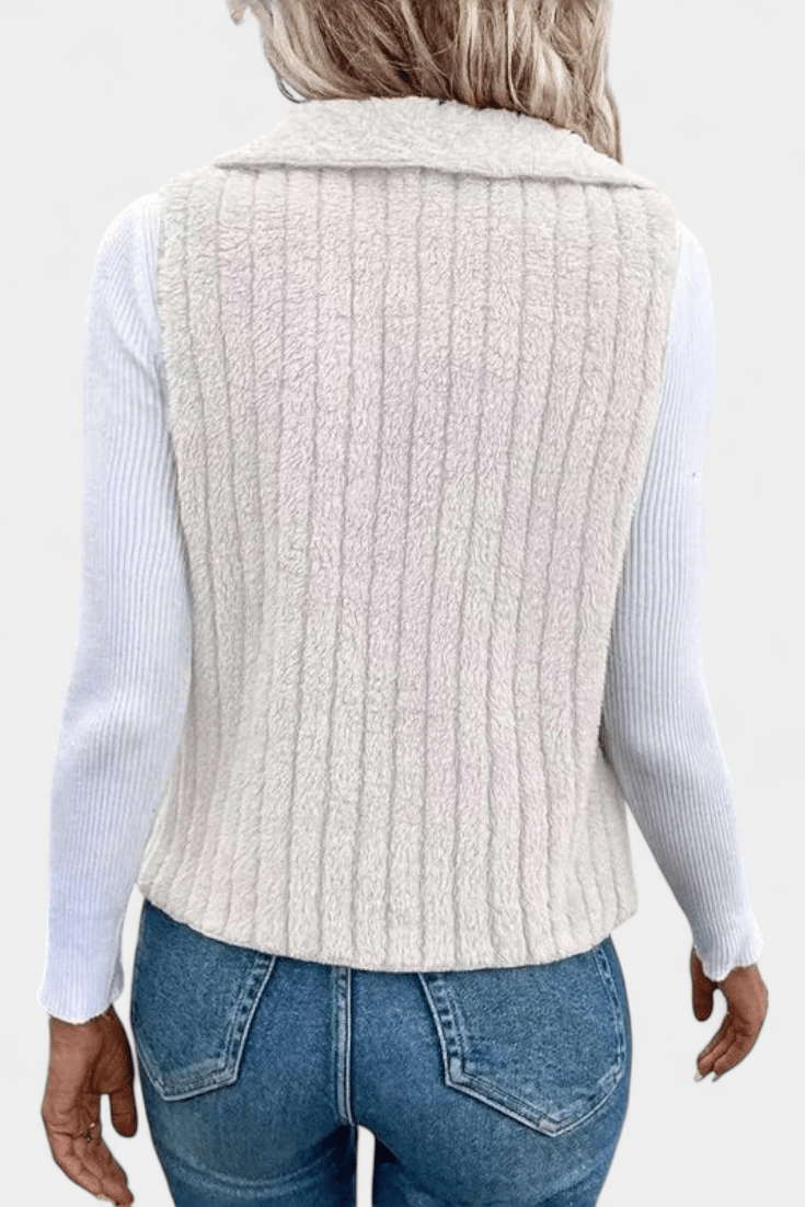Clara Soft Cardigan: Luxurious Comfort for Effortless Style