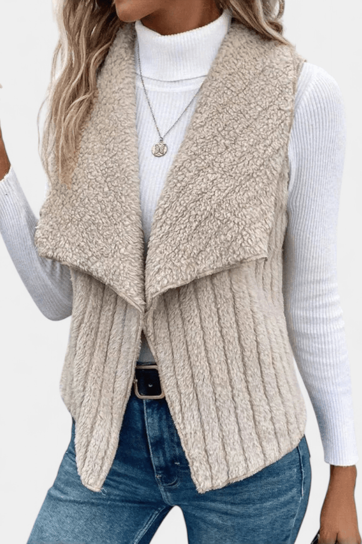Clara Soft Cardigan: Luxurious Comfort for Effortless Style