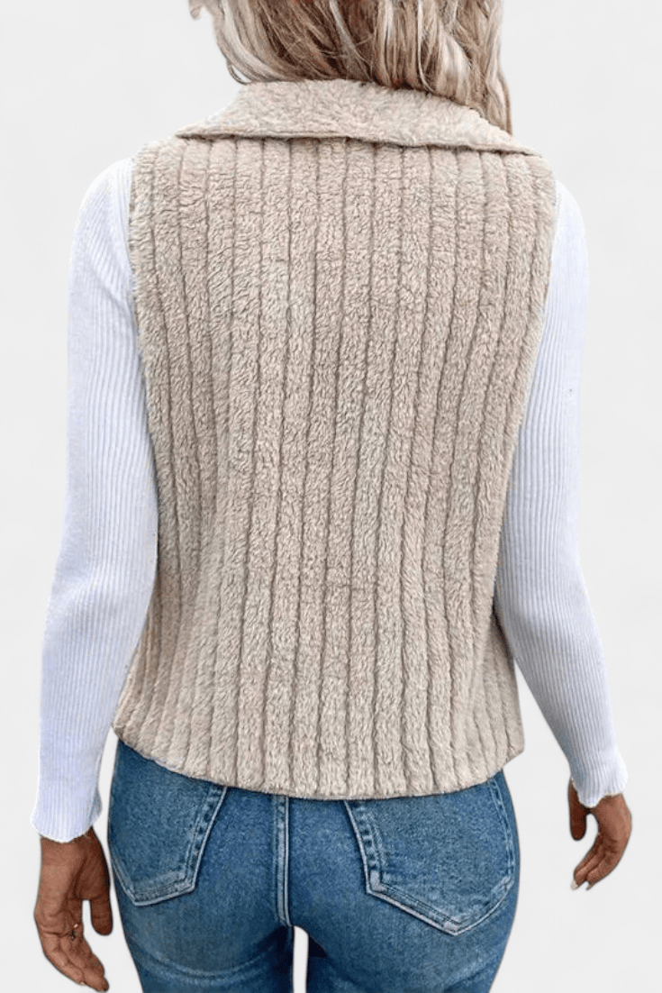 Clara Soft Cardigan: Luxurious Comfort for Effortless Style