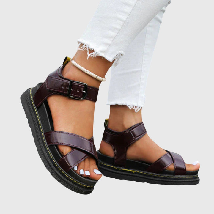 Sandalias Lina Clara: Confort y Estilo para Cada Paso