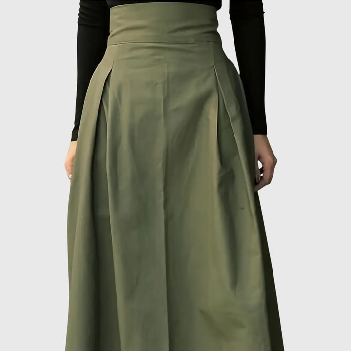 Elina Skirt: Effortless Elegance for Every Occasion