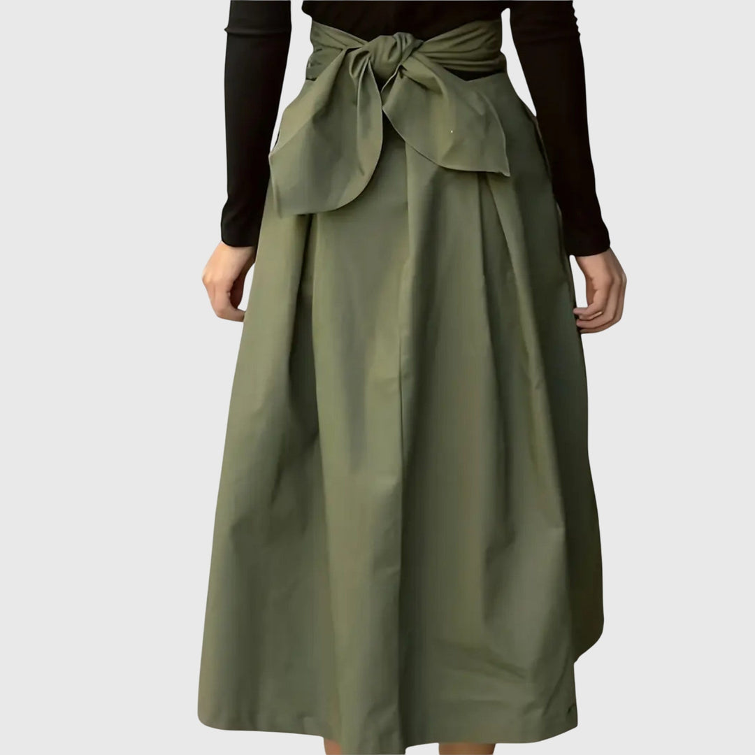 Elina Skirt: Effortless Elegance for Every Occasion