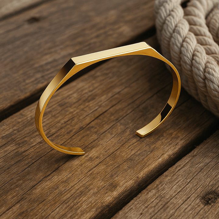 Pulsera Ella de Oro Laminado: Elegancia y Brillo para Cada Ocasión
