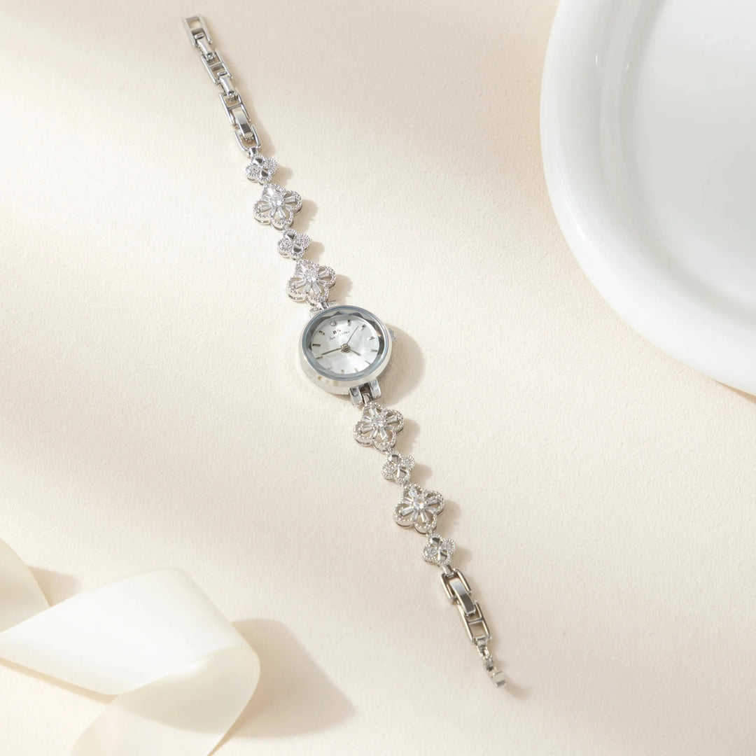 Ella | Ur: La fragancia que despierta tus sentidos y realza tu esencia única