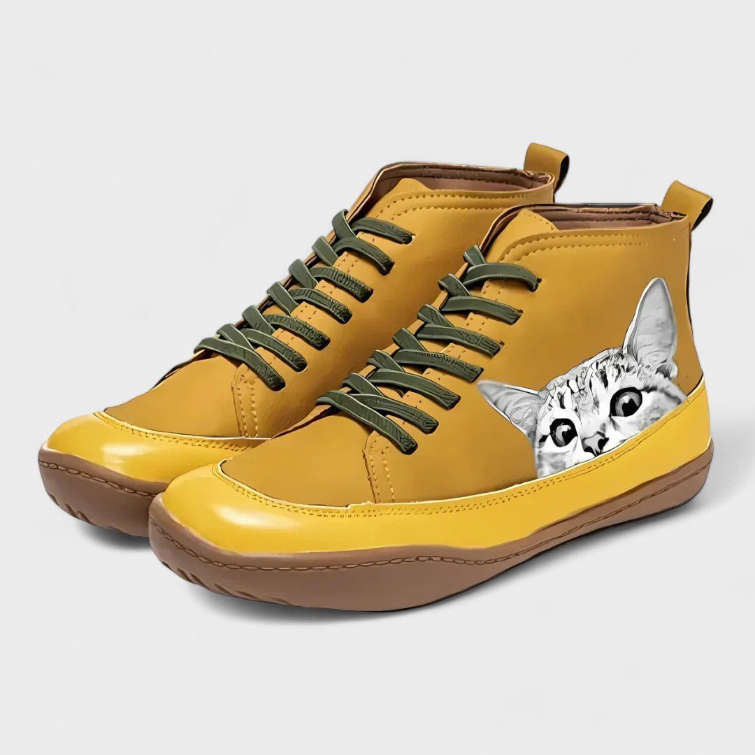 Zapatillas Ferrero: Comodidad y estilo para los amantes de los gatos