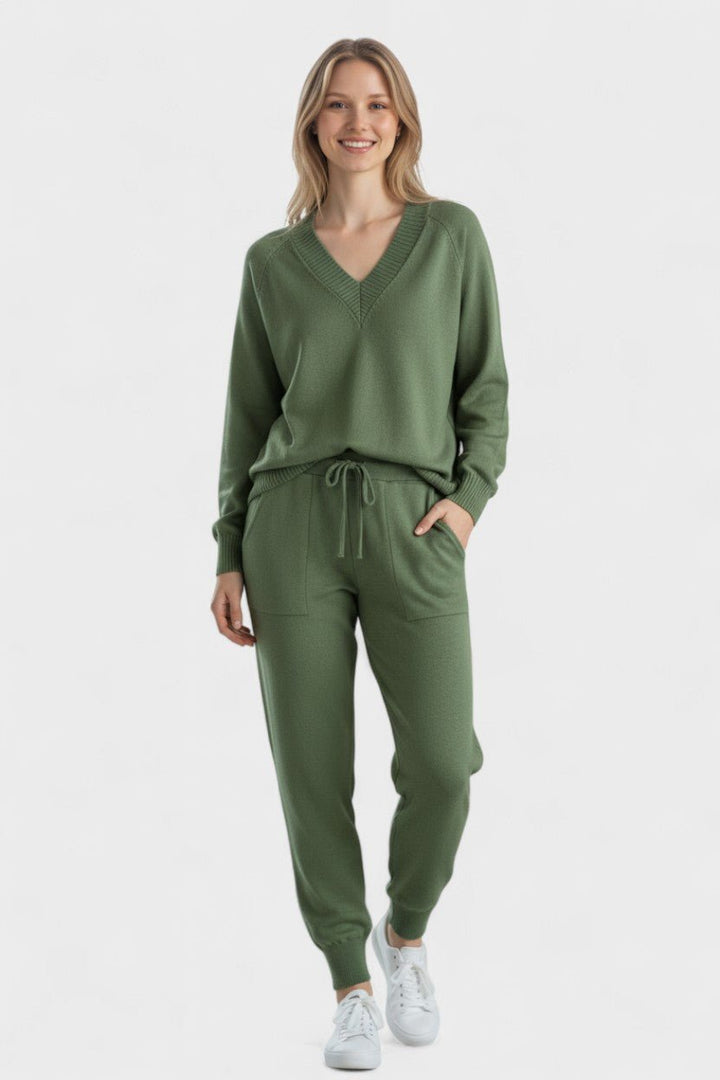 Filippa Cozy Knit Set for Ultimate Comfort and Style