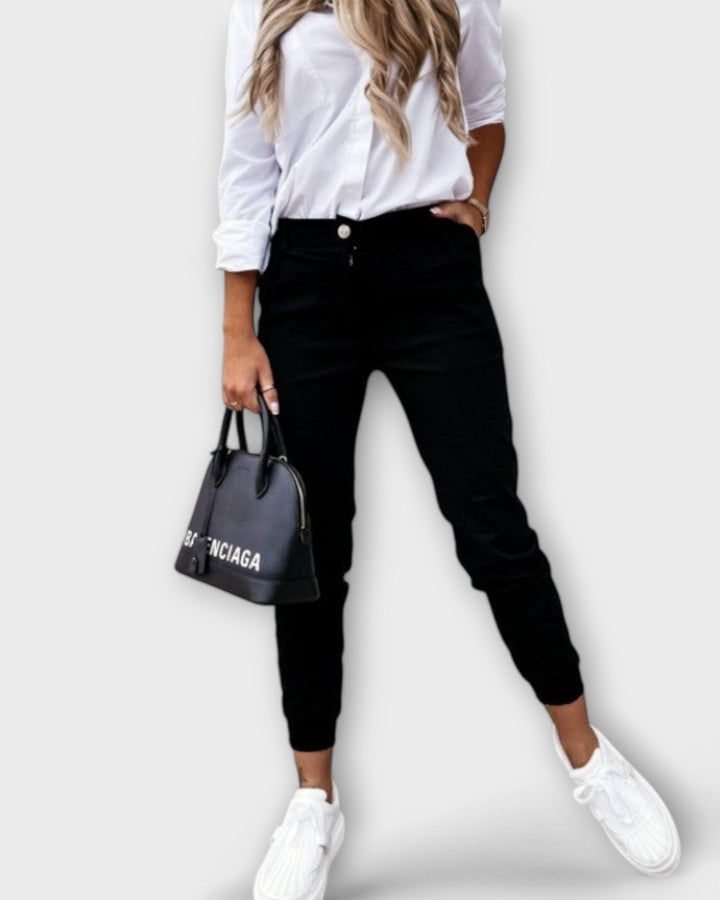 Freja Stretch Pants: Ultimate Comfort and Flexibility for Everyday Style