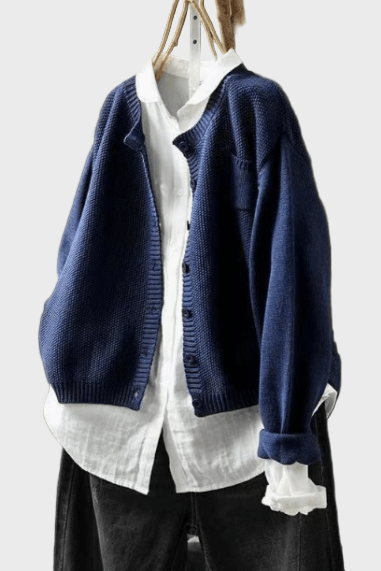 Frida Suave Cardigan: Luxuriously Soft Comfort for Effortless Style