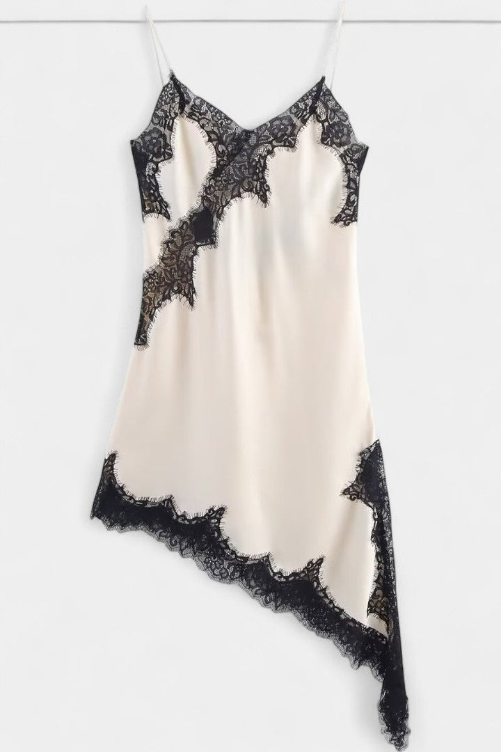 Frida | Elegantly Styled Dress