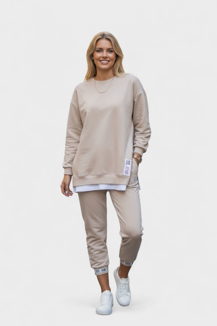 Frida Minimalist Set: Effortless Style for Every Occasion