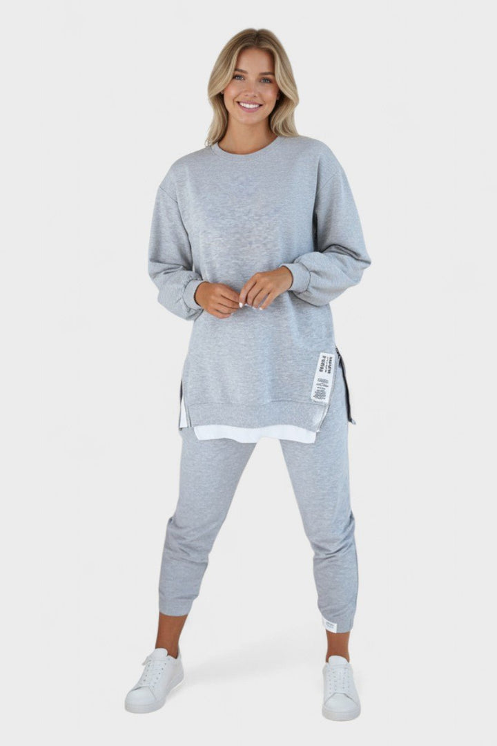 Frida Minimalist Set: Effortless Style for Every Occasion