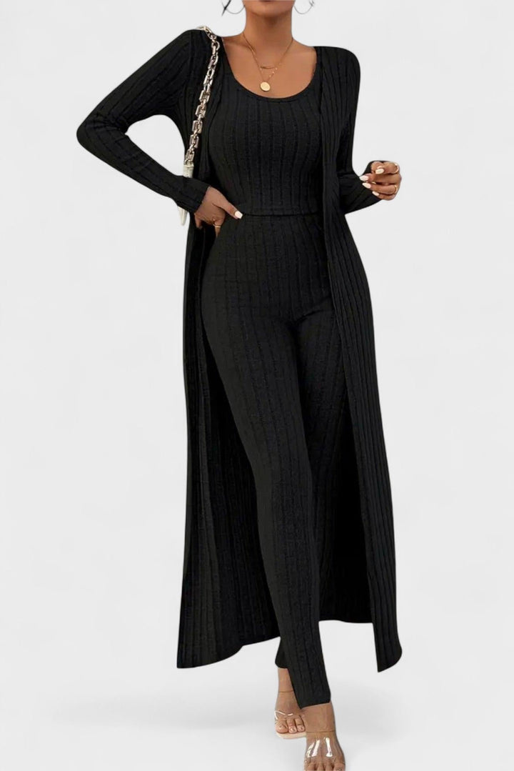 Frida Collection: Elegant and Versatile Outfits for Effortless Style