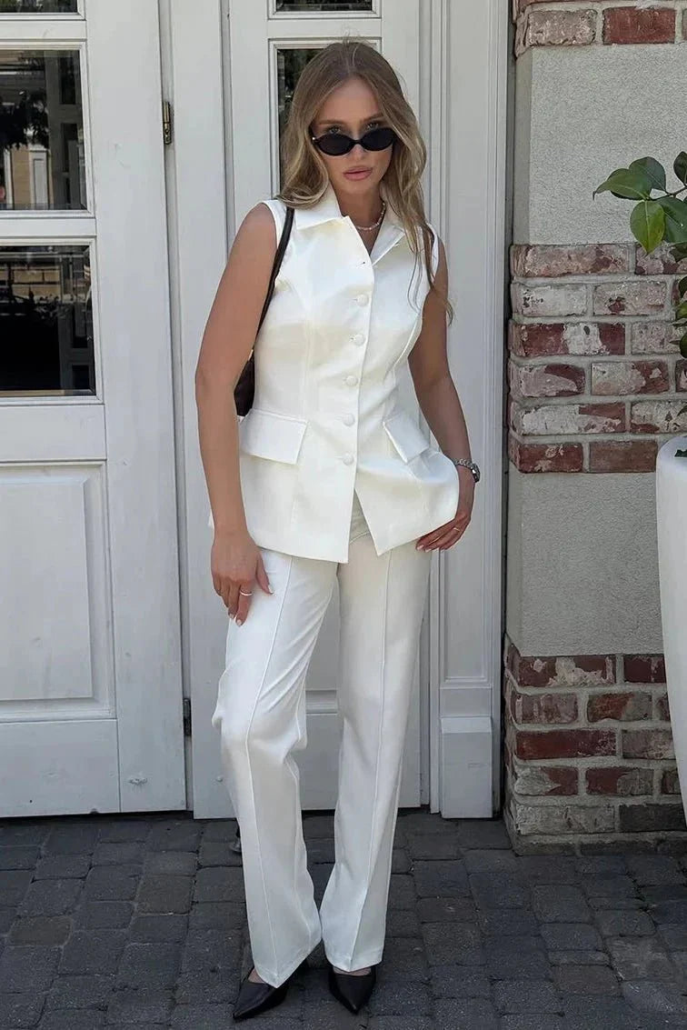 Henriette Elegant Ensemble: Elevate Your Style with Timeless Sophistication