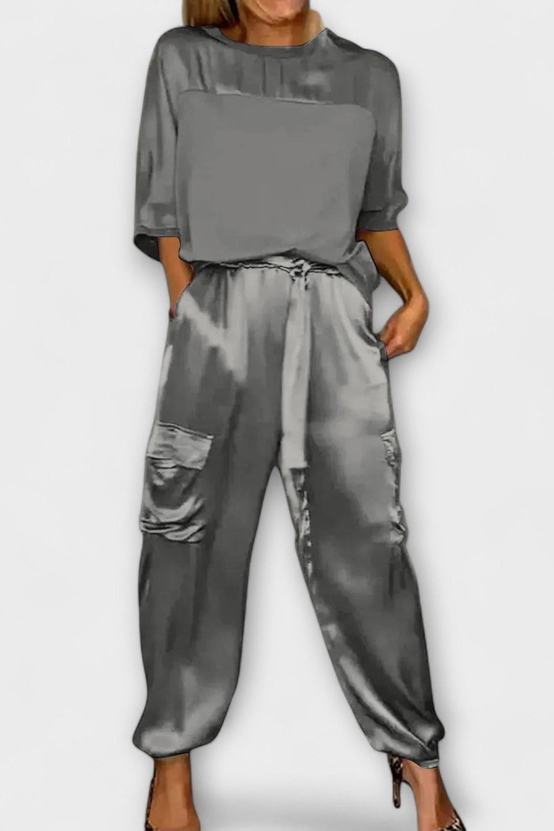 Ida Silk Set: Luxurious Comfort and Elegance for Effortless Style