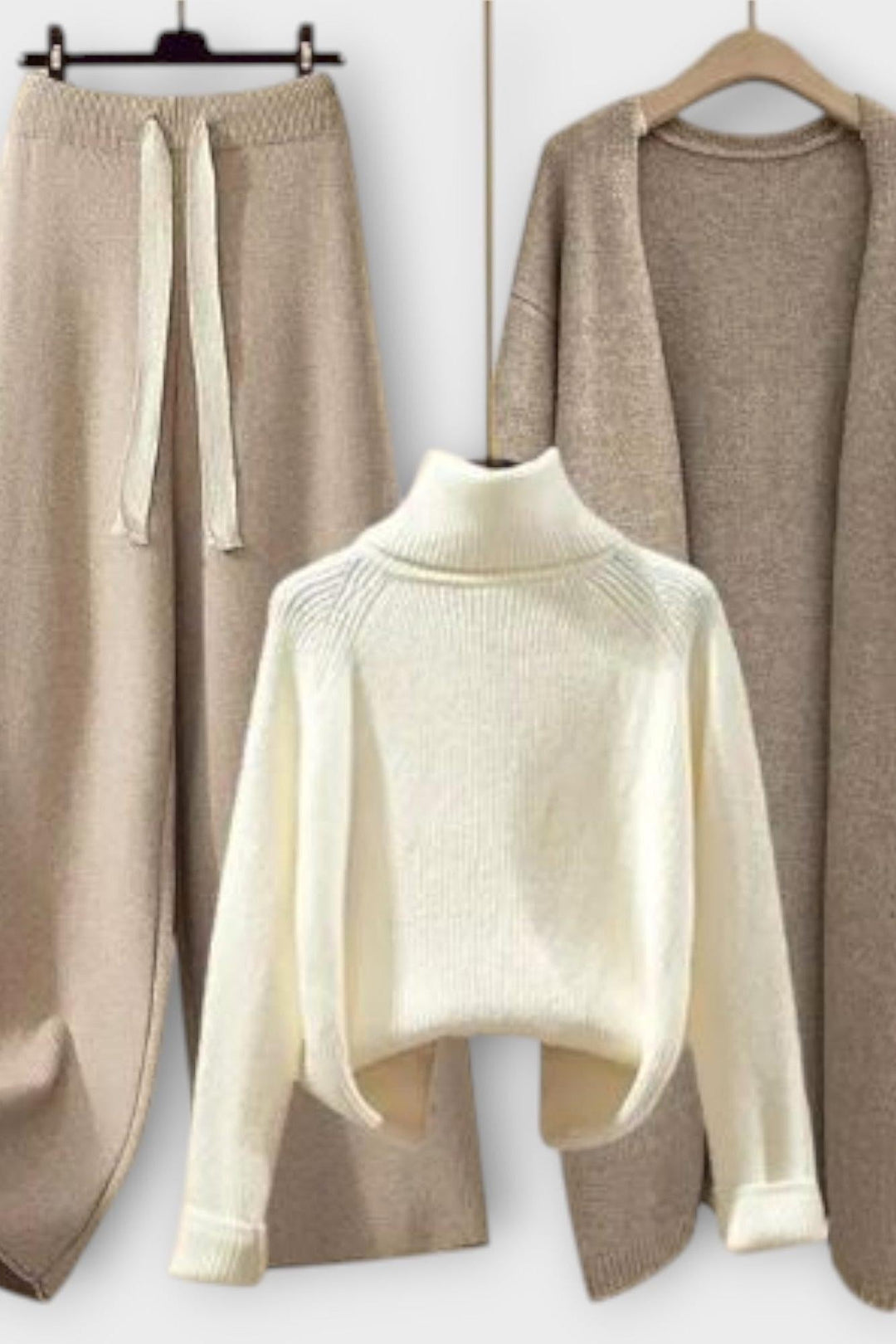 Johanne Cozy Knit Set: Elevate Your Comfort and Style for Every Occasion