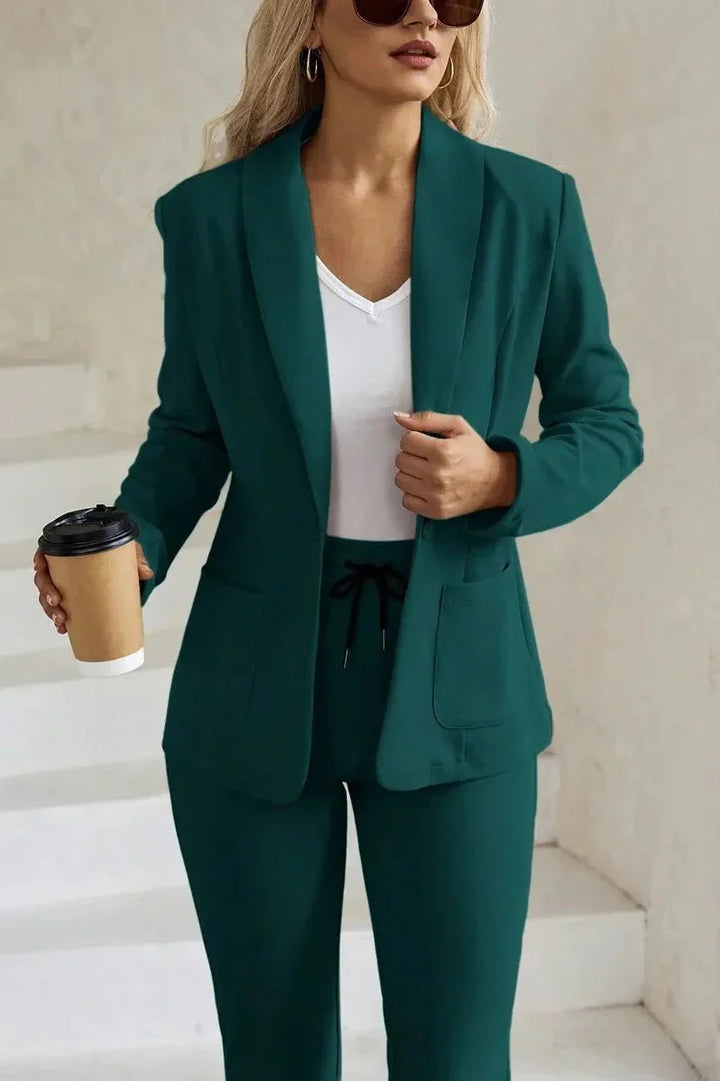 Josefine Elegant Ensemble - Effortless Style for Every Occasion