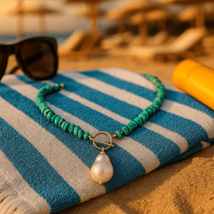 Collar de Perlas del Mar Karen: Elegancia Natural para Realzar Tu Belleza