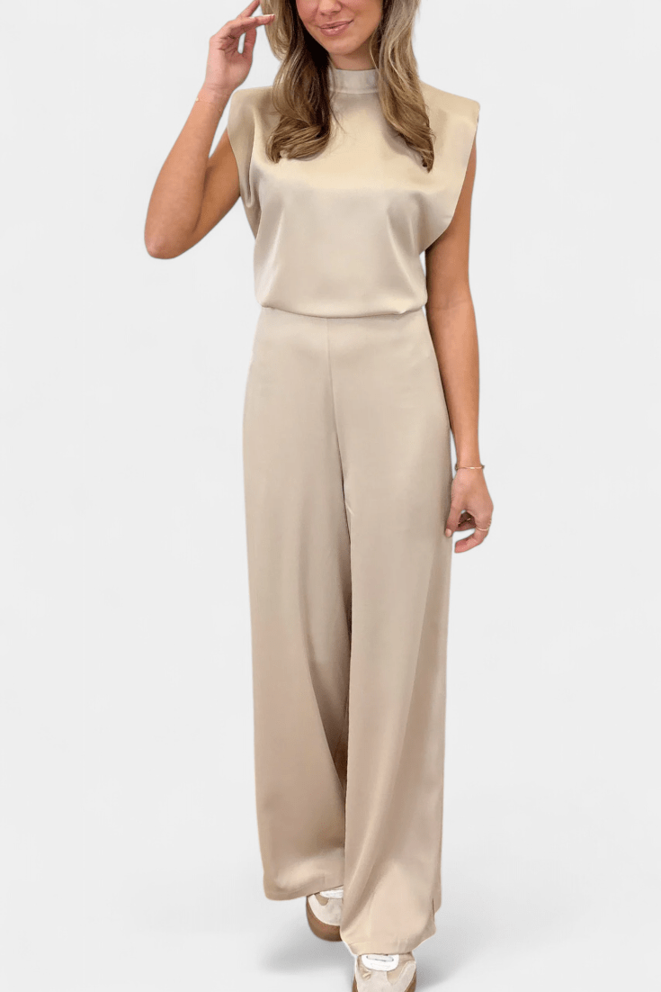 Laura Elegant Jumpsuit – Effortless Style for Every Occasion