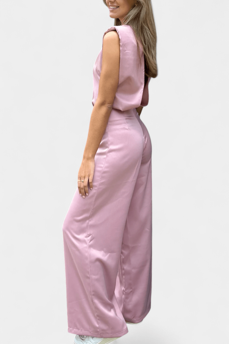 Laura Elegant Jumpsuit – Effortless Style for Every Occasion