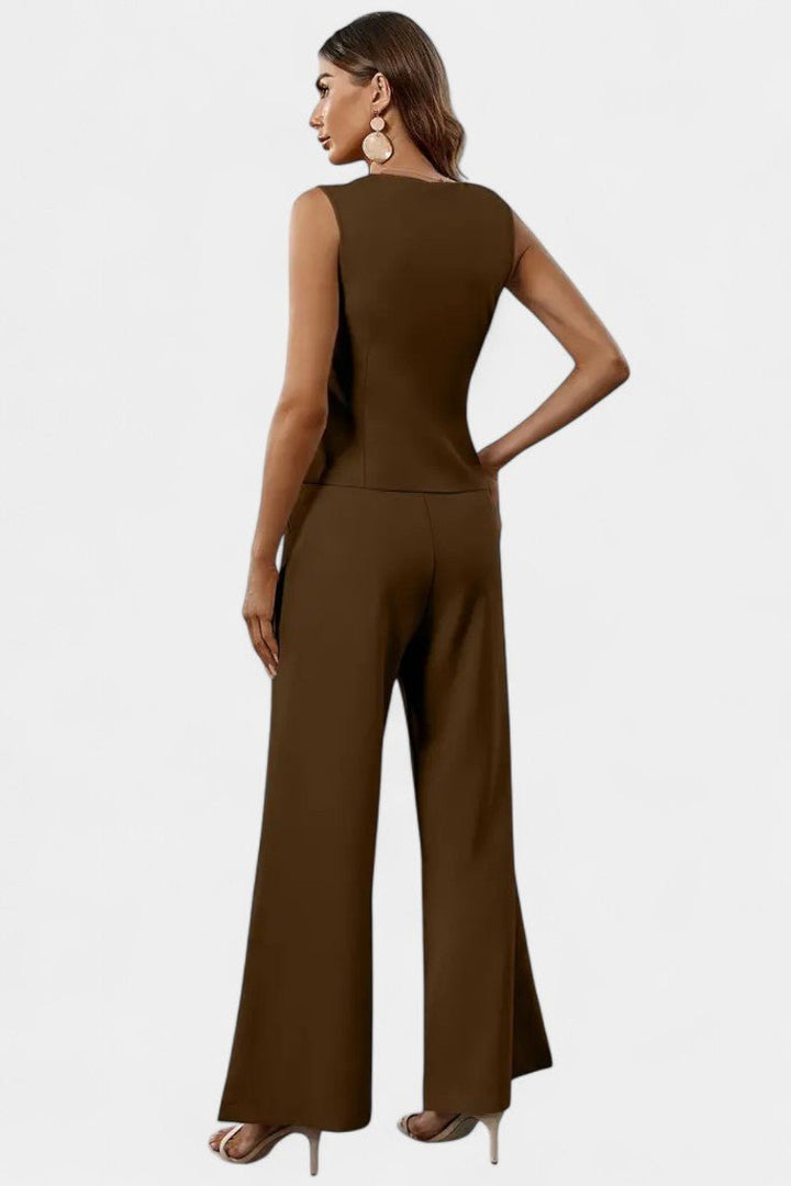 Laura Collection: Elegant and Versatile Outfit for Effortless Style