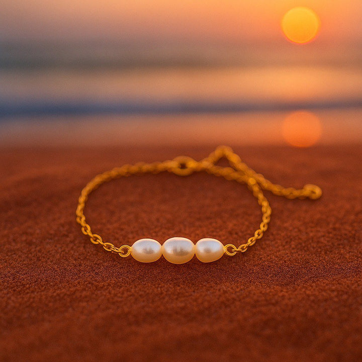 Pulsera Luna de Perlas: Elegancia y Brillo para Realzar Tu Estilo
