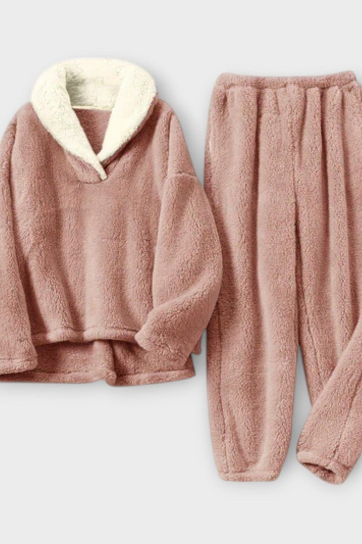 Maja Cozy Flannel Set for Ultimate Comfort and Warmth