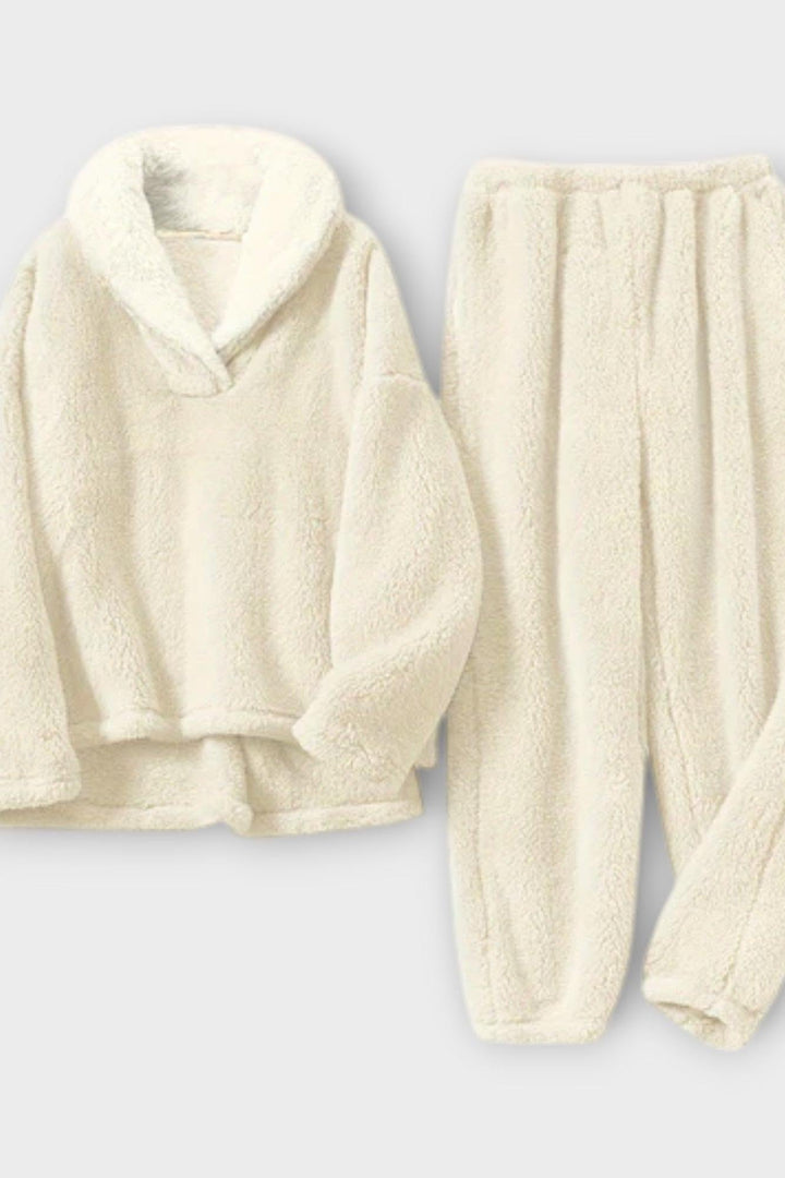 Maja Cozy Flannel Set for Ultimate Comfort and Warmth