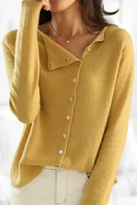 Maja Timeless Cardigan: Effortless Style and Comfort for Every Occasion