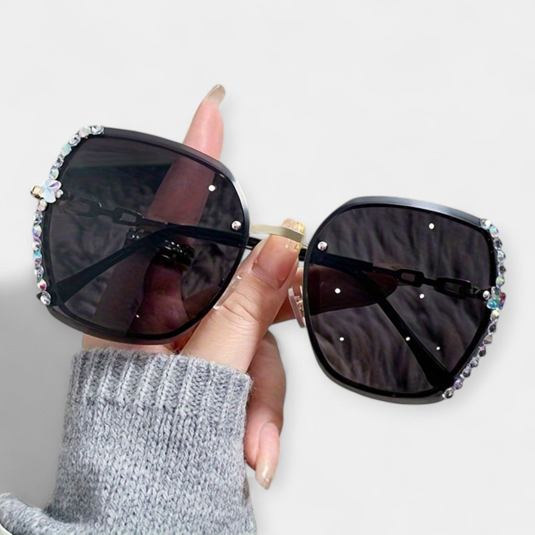 Malene | Gafas Inari: Estilo Elegante y Protección UV para un Look Sofisticado