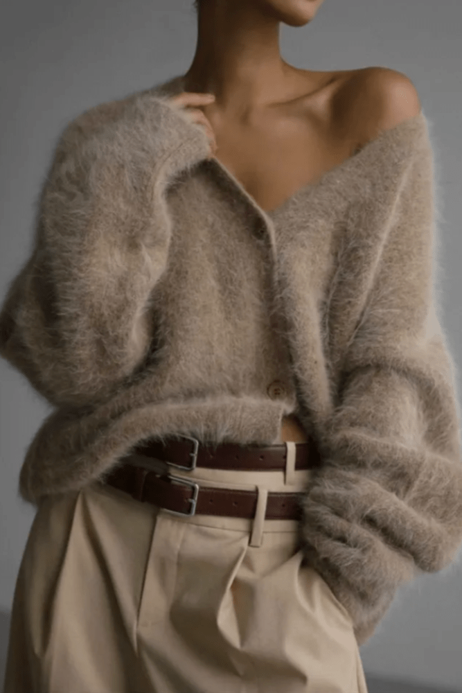 Malou Luxurious Cashmere Cardigan for Ultimate Comfort and Elegance