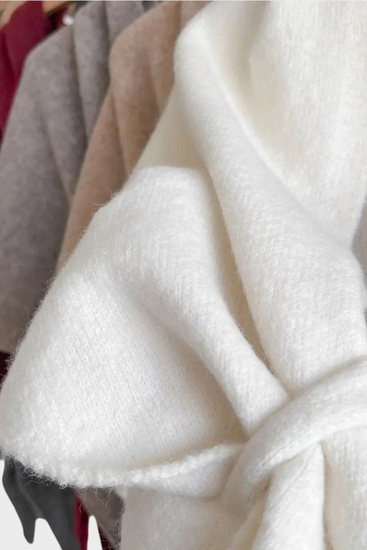 Marie Luxury Wool Scarf - Cozy Warmth and Timeless Style for Every Occasion