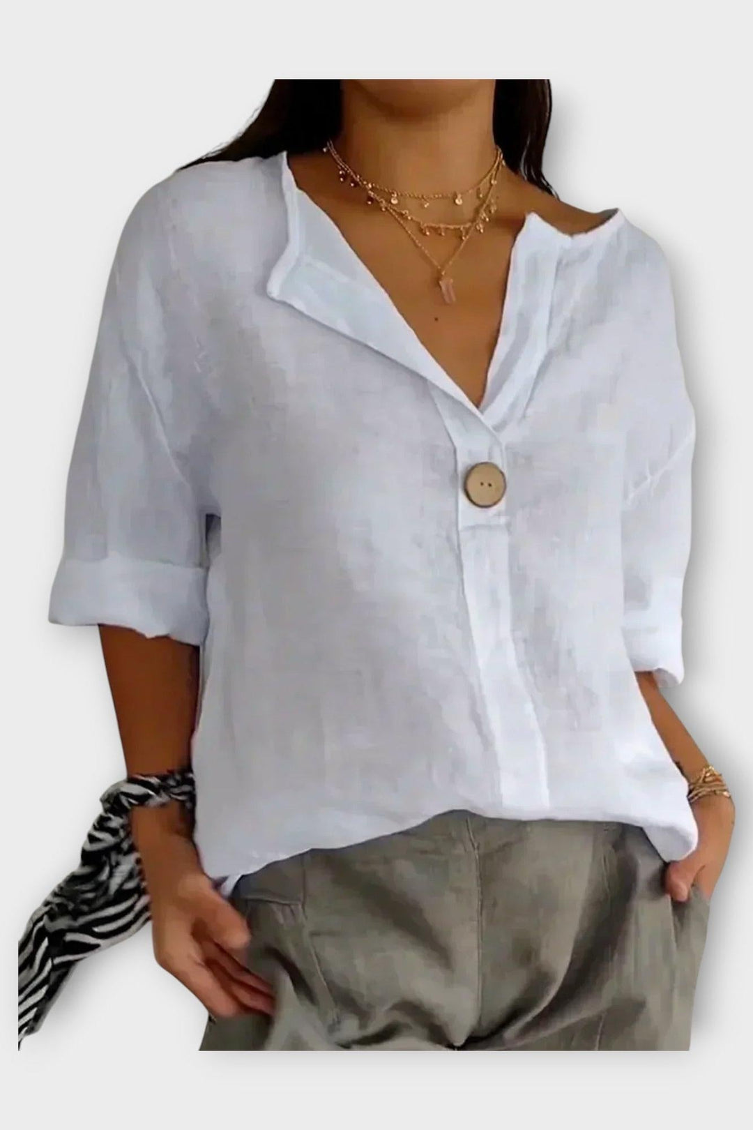 Marie | Camisa con cuello en V