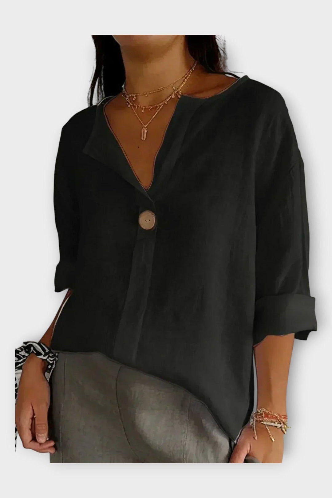 Marie | Camisa con cuello en V