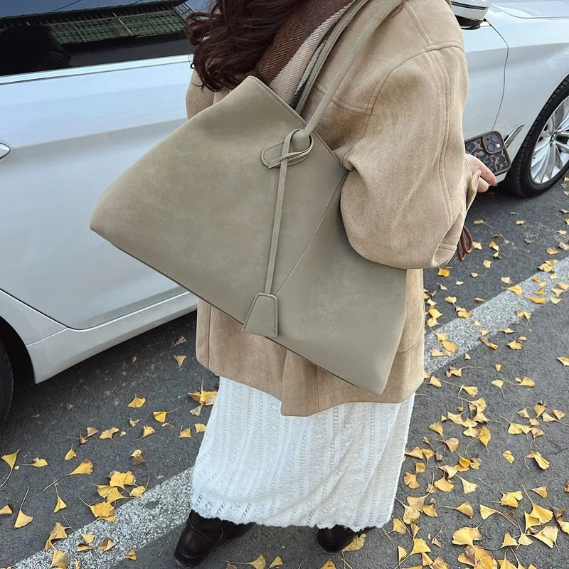 Mathilde™ | Elegante bolso de mano espacioso para un estilo sofisticado y práctico