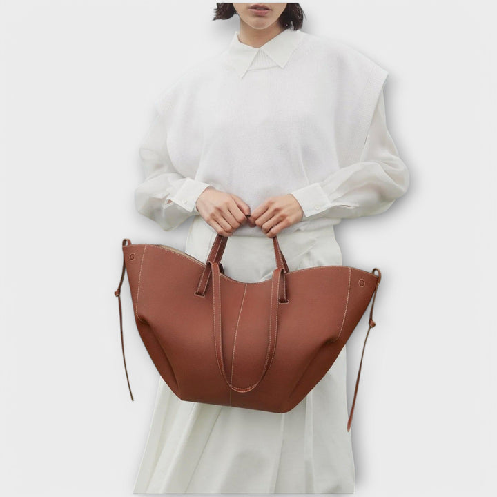 Mille | Elegante Bolso de Cuero Aura para un Estilo Sofisticado y Atemporal