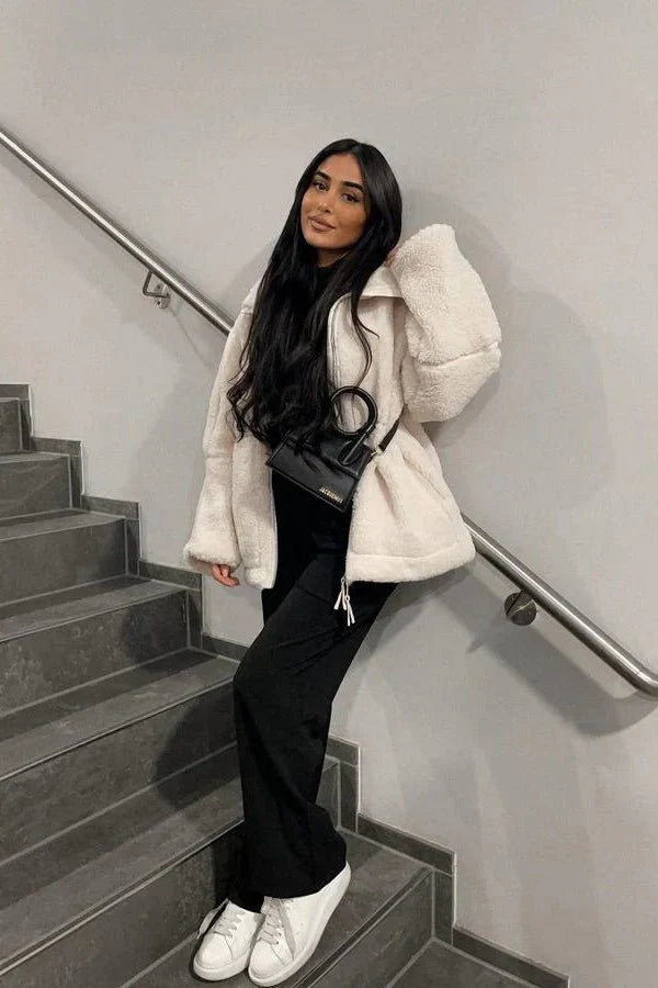 Mille™ | Abrigo de Teddy Elegante con Diseño Nórdico