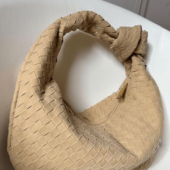 Nanna | Mochila Multifuncional para Mamás: Estilo y Comodidad en Cada Aventura