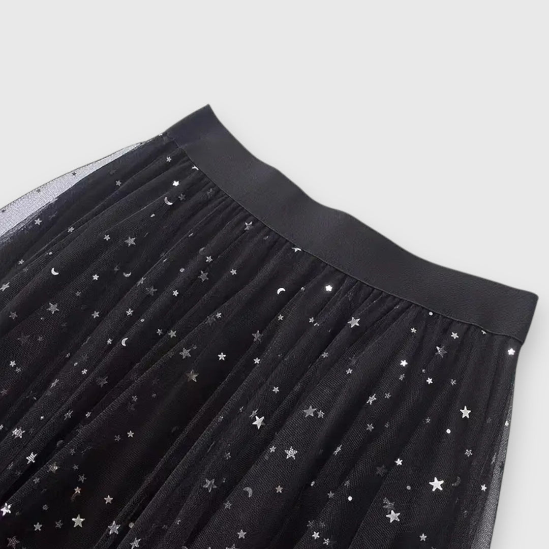 Nicole Skirt - Effortless Elegance for Every Occasion