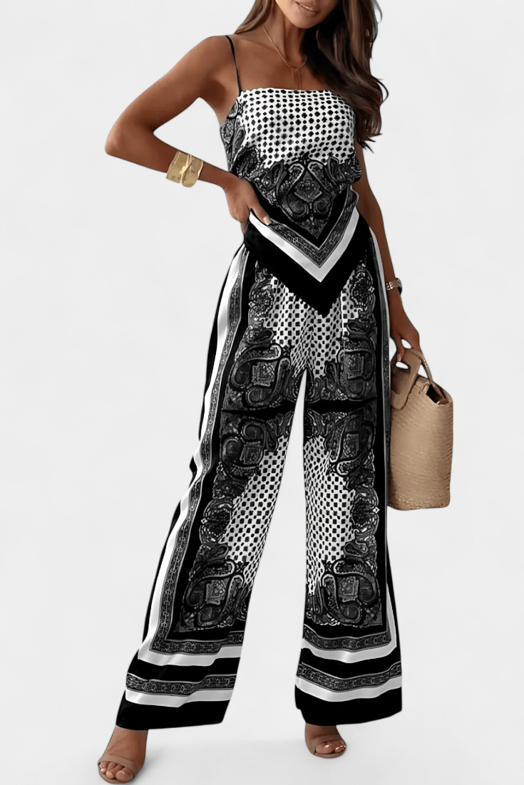 Elegant Paisley Ensemble for Effortless Style and Comfort