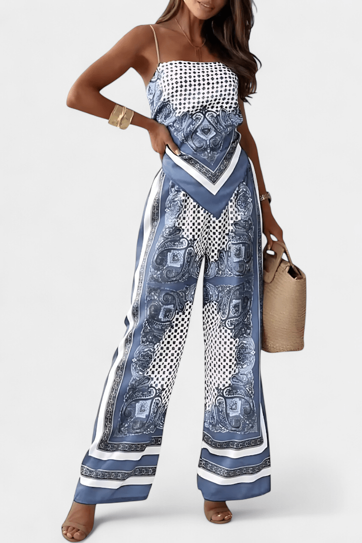 Elegant Paisley Ensemble for Effortless Style and Comfort