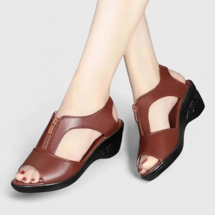 Sandalias Pernille: Elegancia y Comodidad para Cada Ocasión