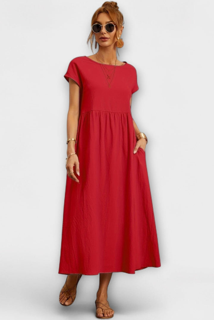 "Pernille | Vestido con bolsillos laterales" can be rewritten as "Pernille | Vestido con bolsillos laterales elegantes".